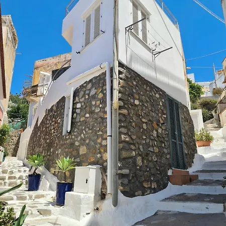 Casa Mezzaluna Ponza